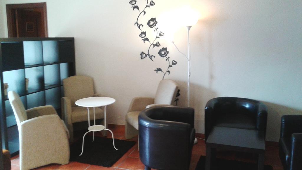 קיו Hotel La Quinta מראה חיצוני תמונה