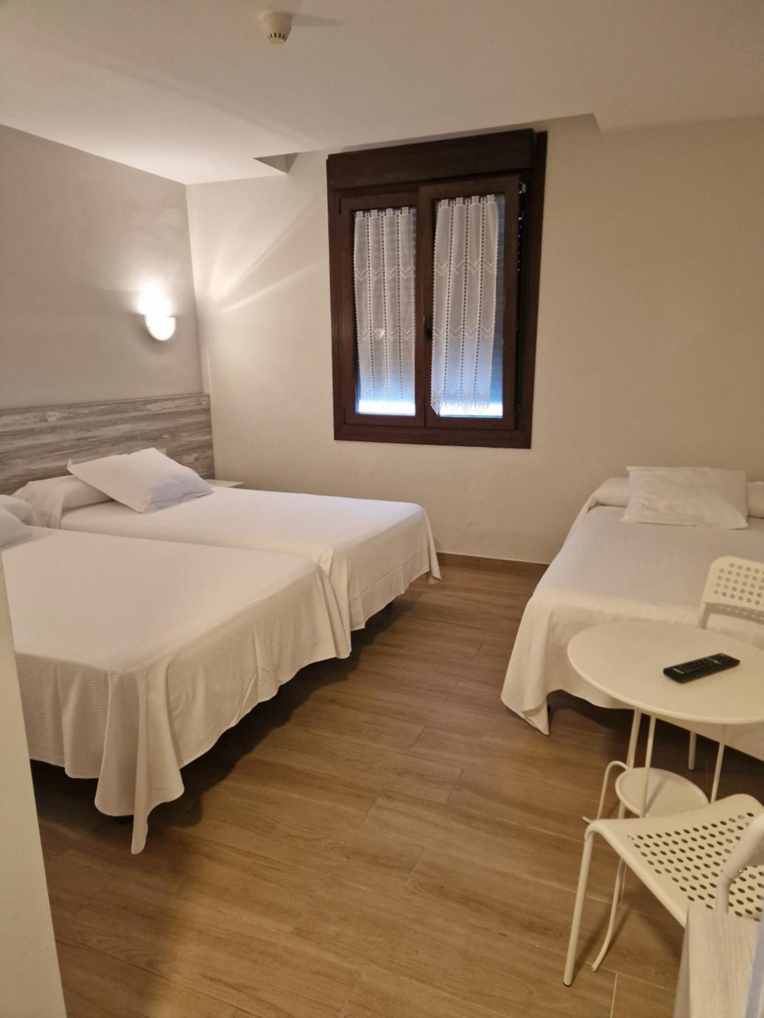 קיו Hotel La Quinta מראה חיצוני תמונה